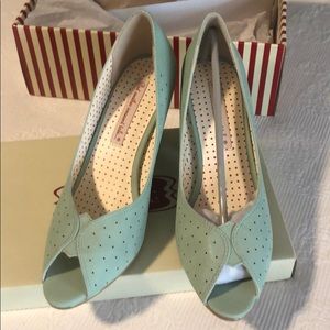 B.A.I.T. Leather pump